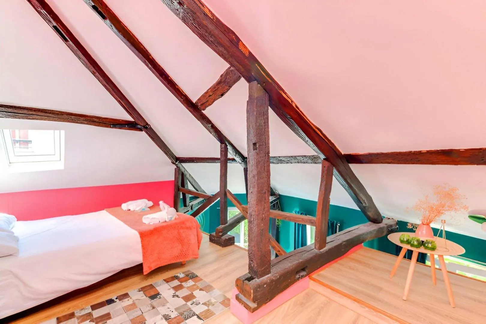 Bluestay 24 - Superb Apartment In Paris France